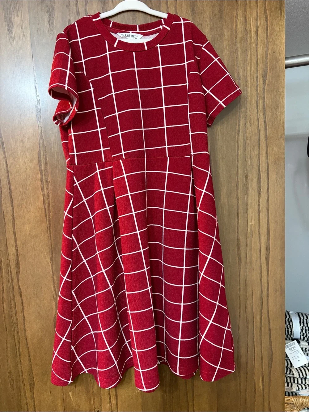 SHEIN Kid’s Red and white checkered Dress